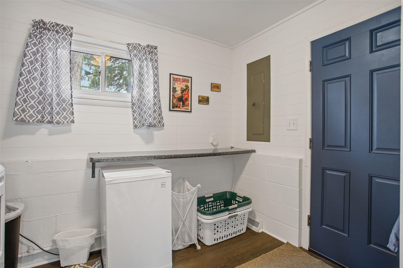 723 Arbor Court Property Photo 64
