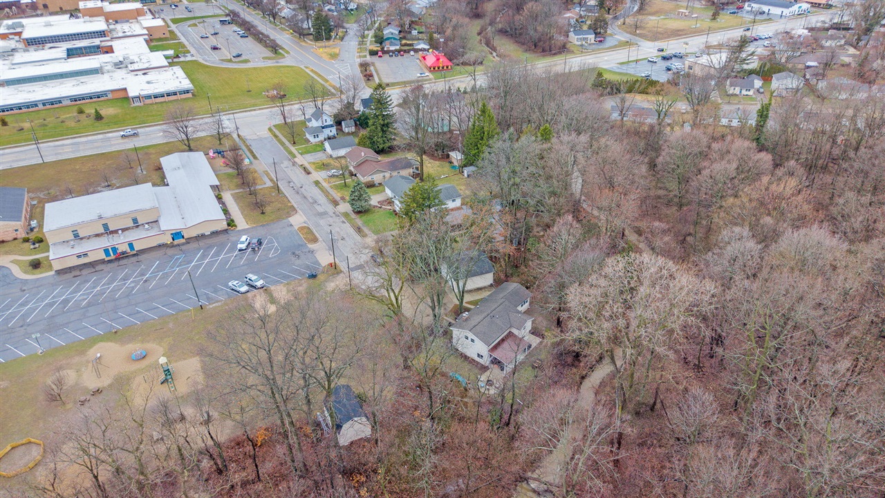 723 Arbor Court Property Photo 85