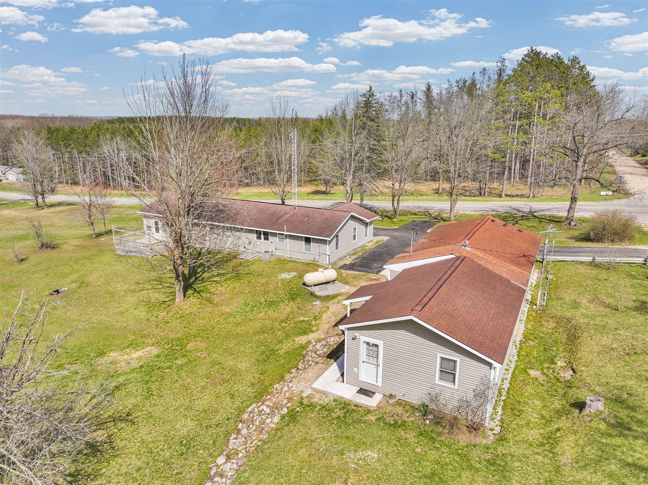 10976 E 3 Mile Road Property Photo 8
