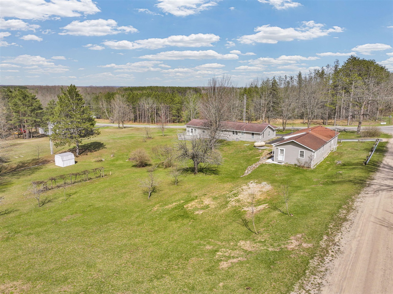 10976 E 3 Mile Road Property Photo 10