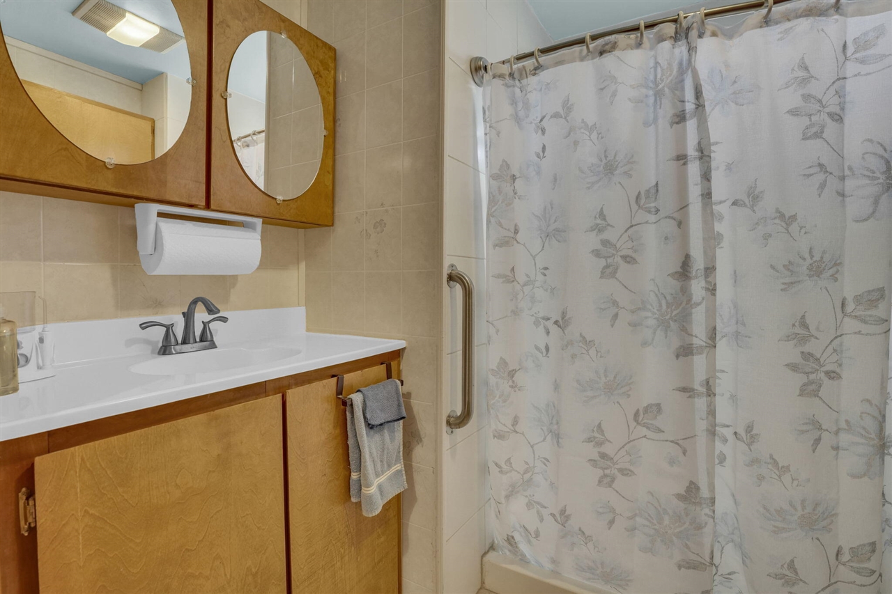 10976 E 3 Mile Road Property Photo 20