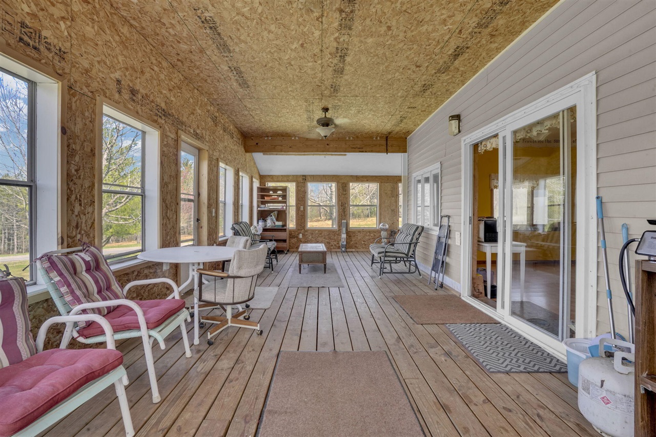 10976 E 3 Mile Road Property Photo 24