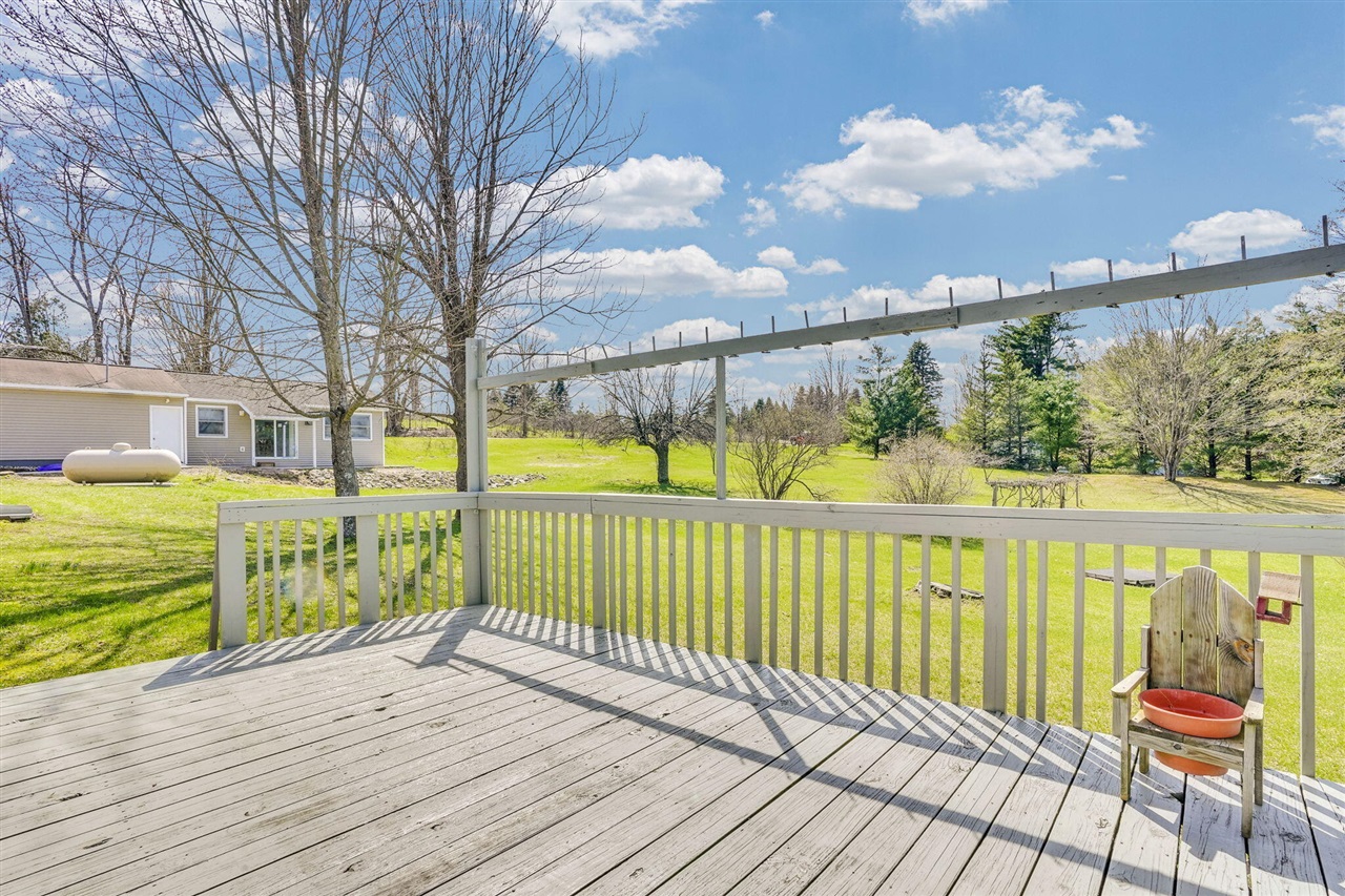 10976 E 3 Mile Road Property Photo 25