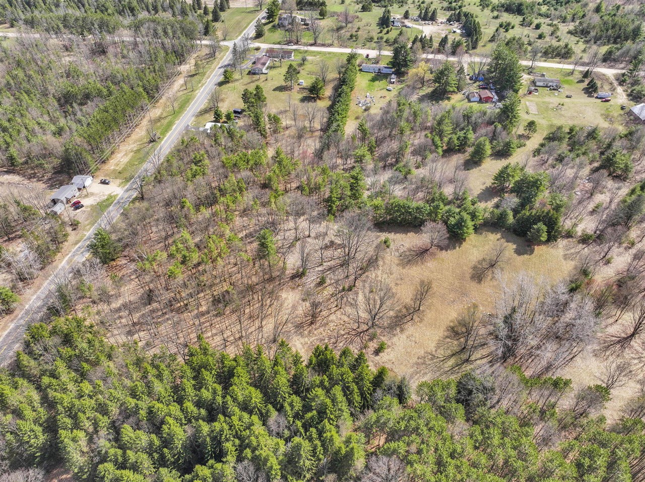 10976 E 3 Mile Road Property Photo 35