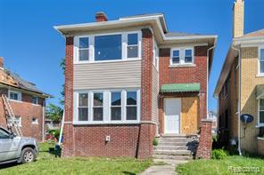 1976 Clairmount Street Property Photo 1
