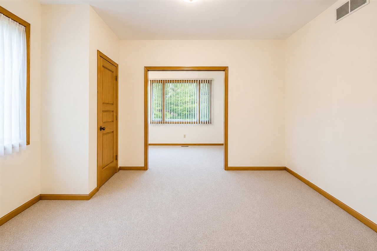 8790 Hendricks Drive Property Photo 20