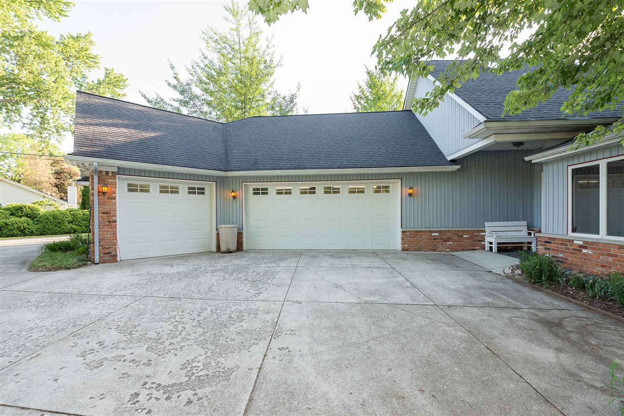 8790 Hendricks Drive Property Photo 87
