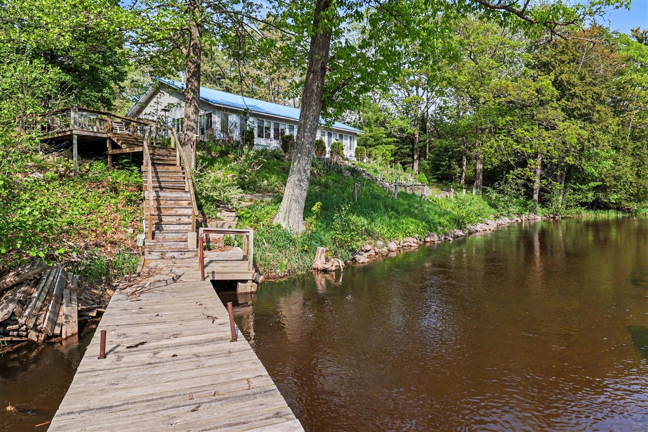 1189 W White Road Property Photo 1