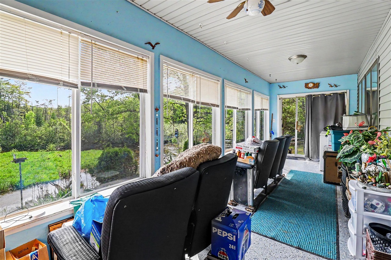 1189 W White Road Property Photo 10