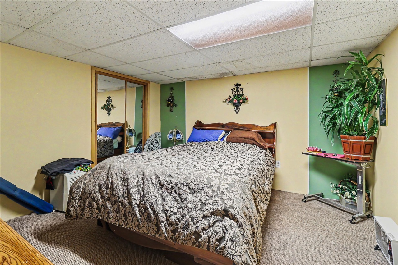1189 W White Road Property Photo 11