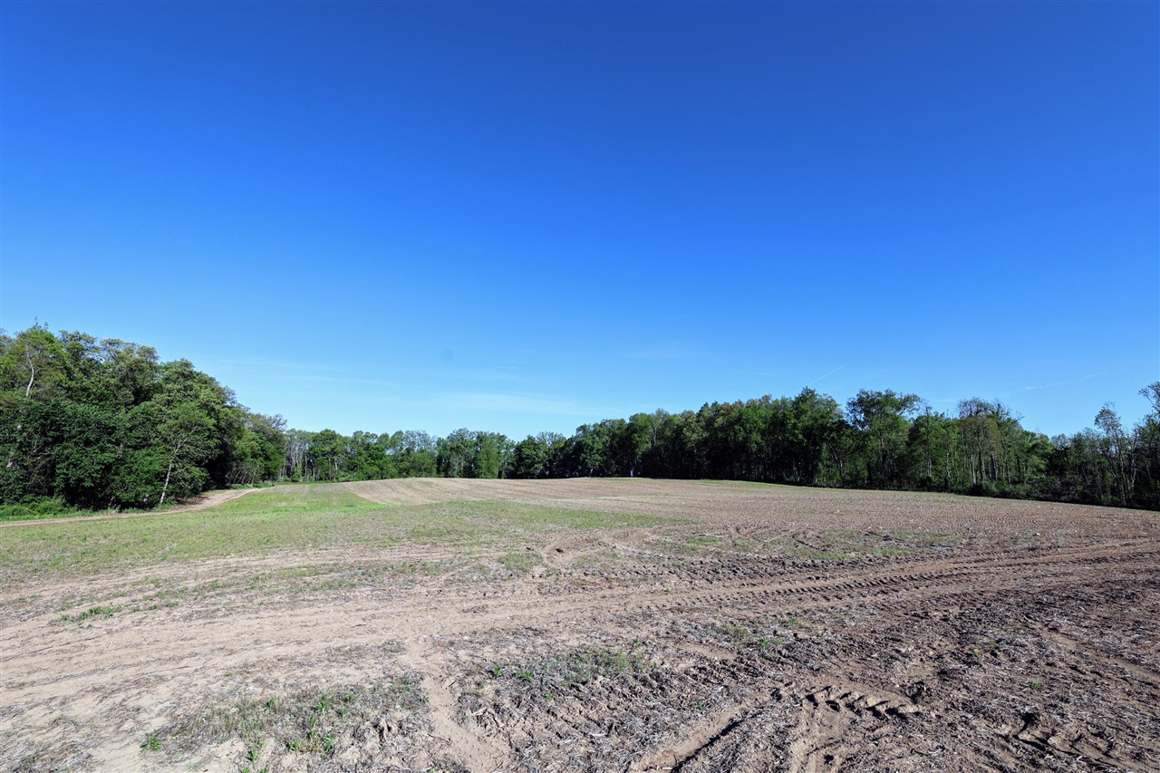 Onsted Highway Property Photo 25