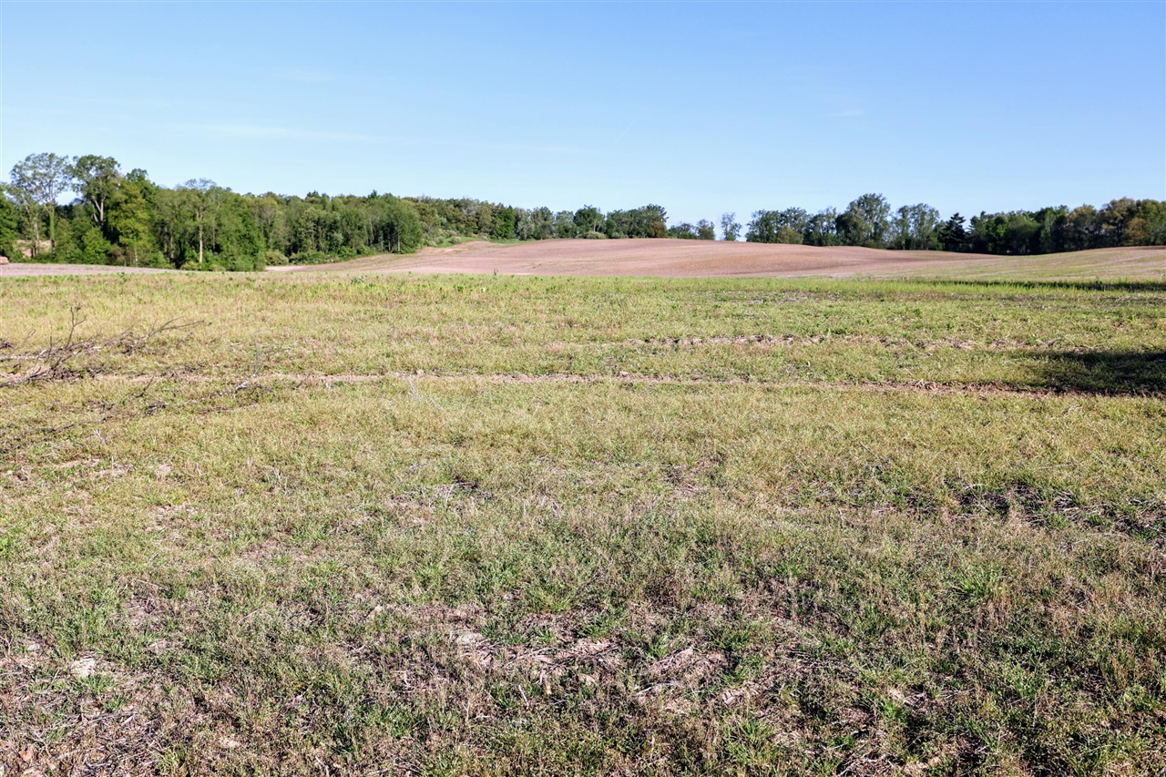 Onsted Highway Property Photo 37