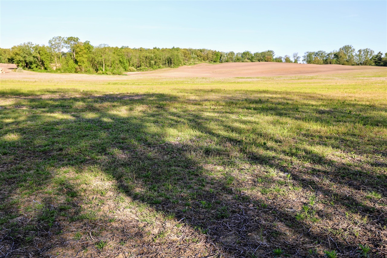 Onsted Highway Property Photo 38