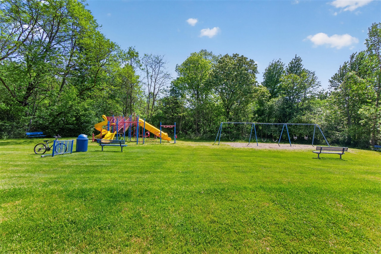2073 Elwood Boulevard Property Photo 49