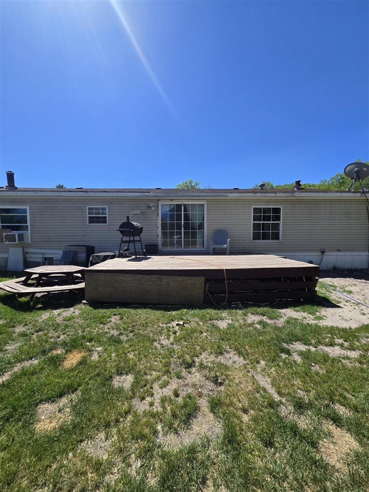 3384 E 56th Street Property Photo 17