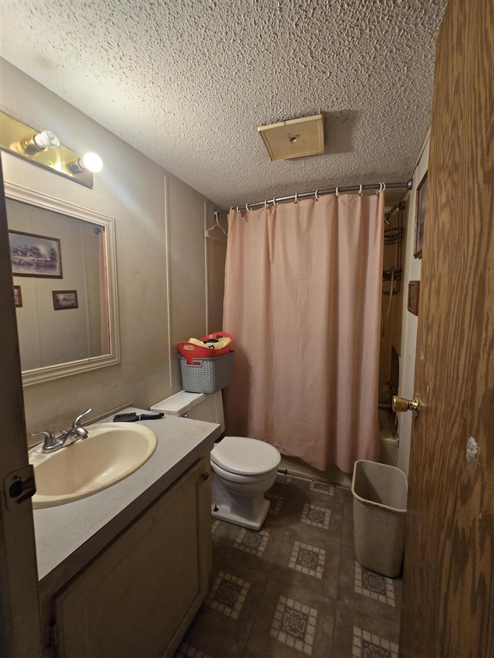 3384 E 56th Street Property Photo 60