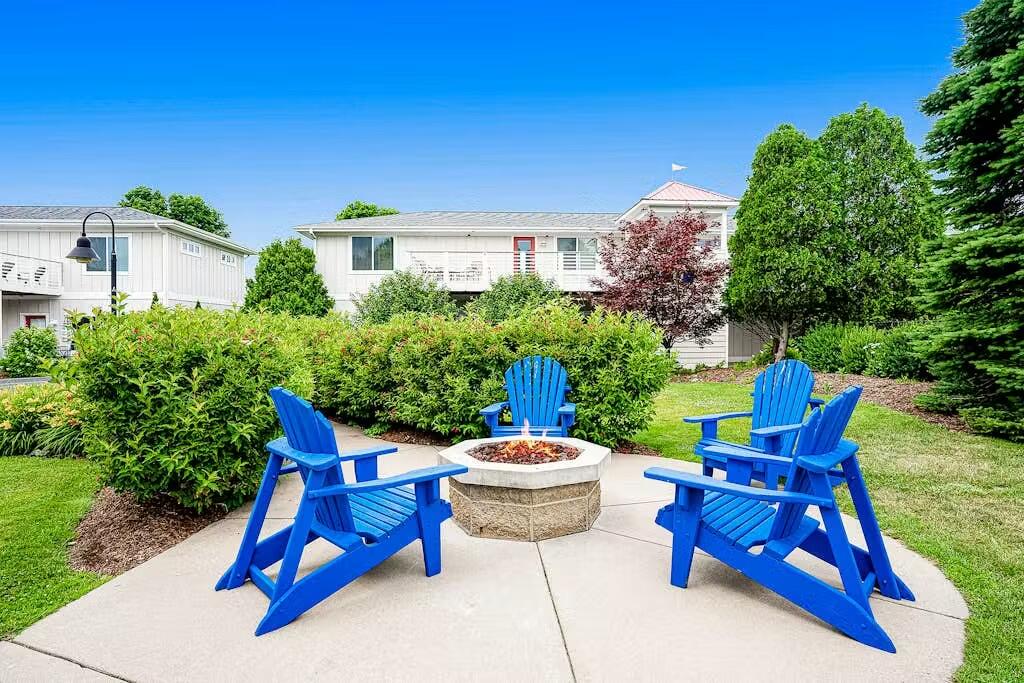 320 S Blue Star Highway Property Photo 22