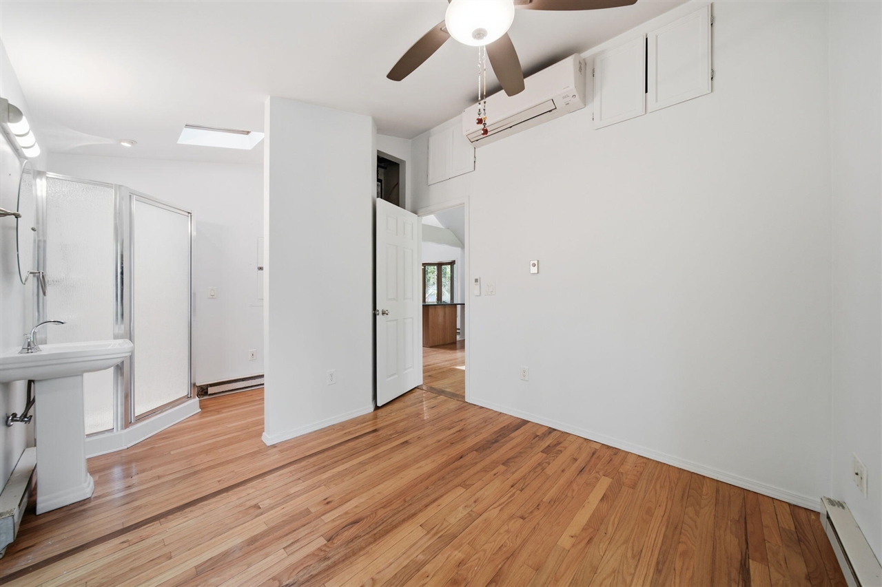 2114 Timber Lane Property Photo 21