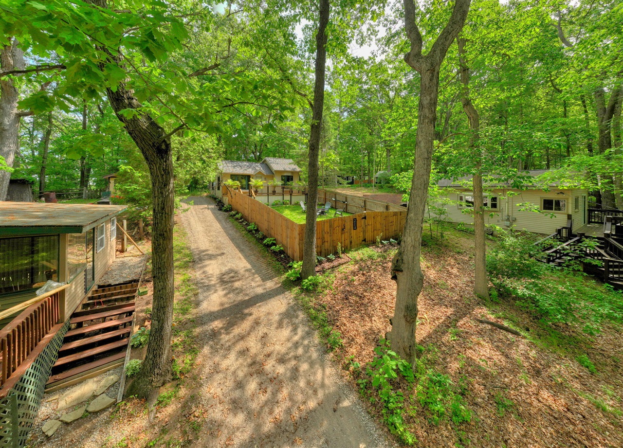 2114 Timber Lane Property Photo 43