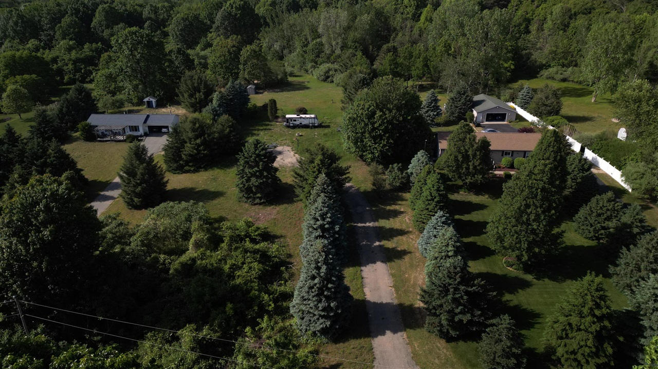 6829 Dale Court Property Photo 11