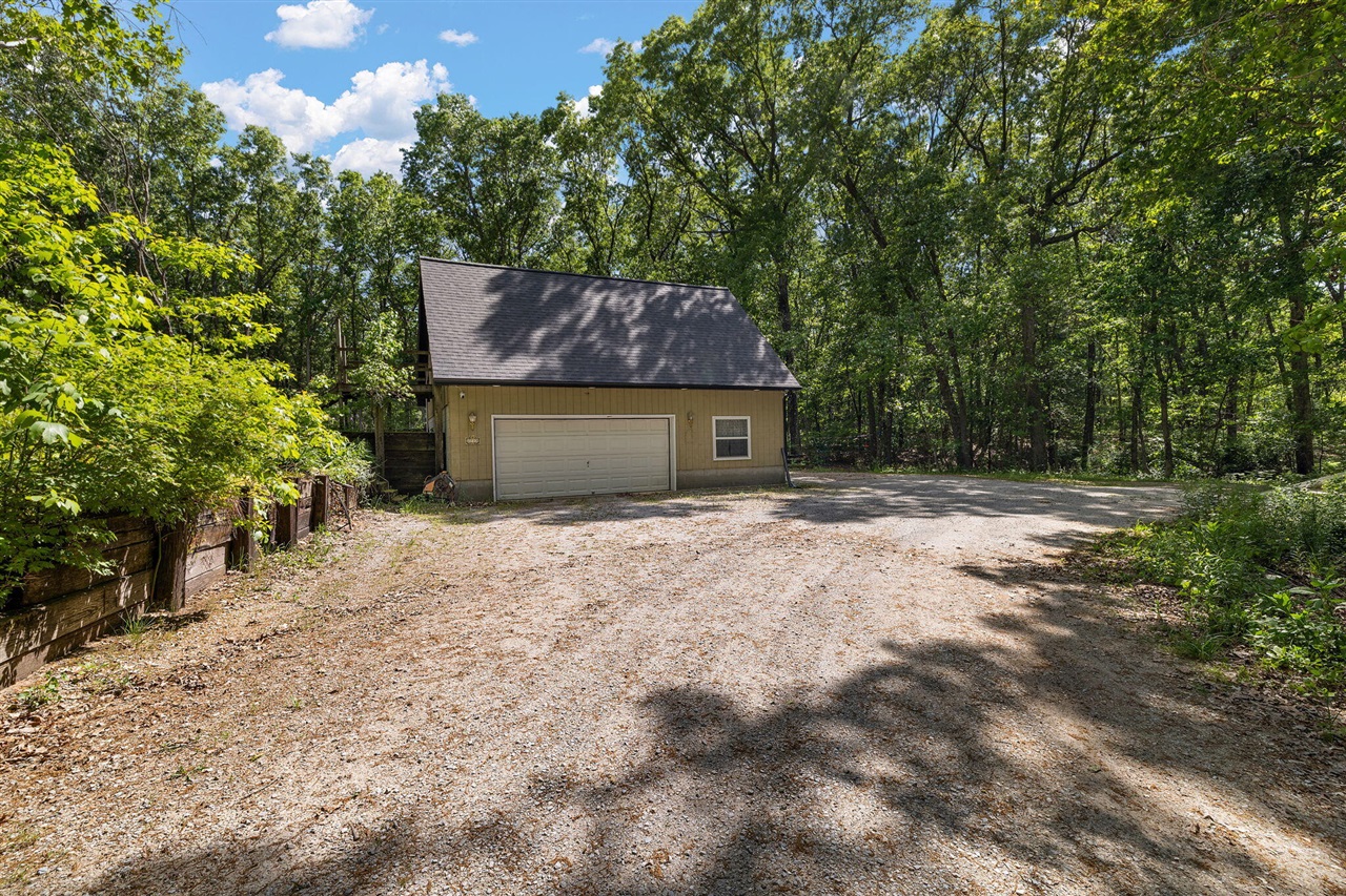 2713 E White Lake Drive Property Photo 30