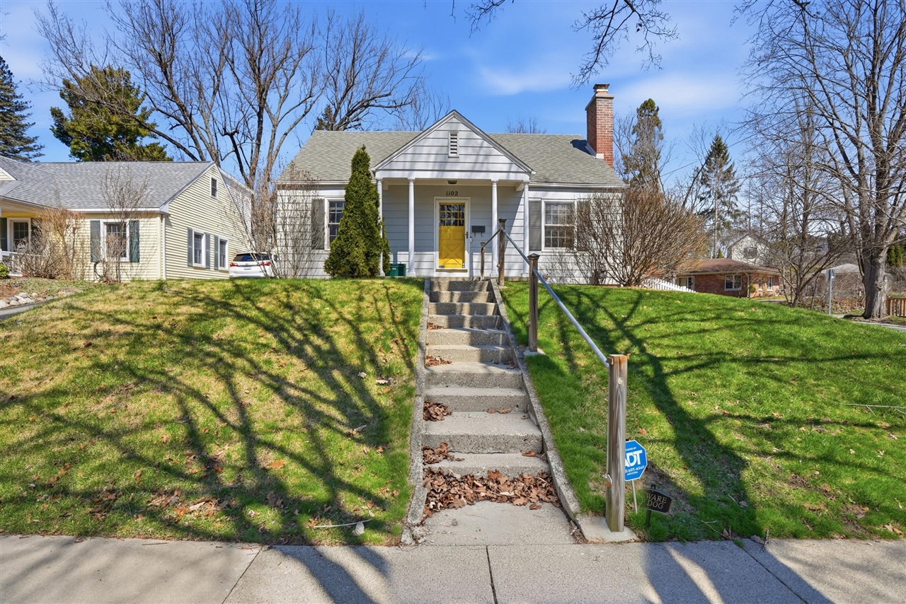 1102 Arborview Boulevard Property Photo 1