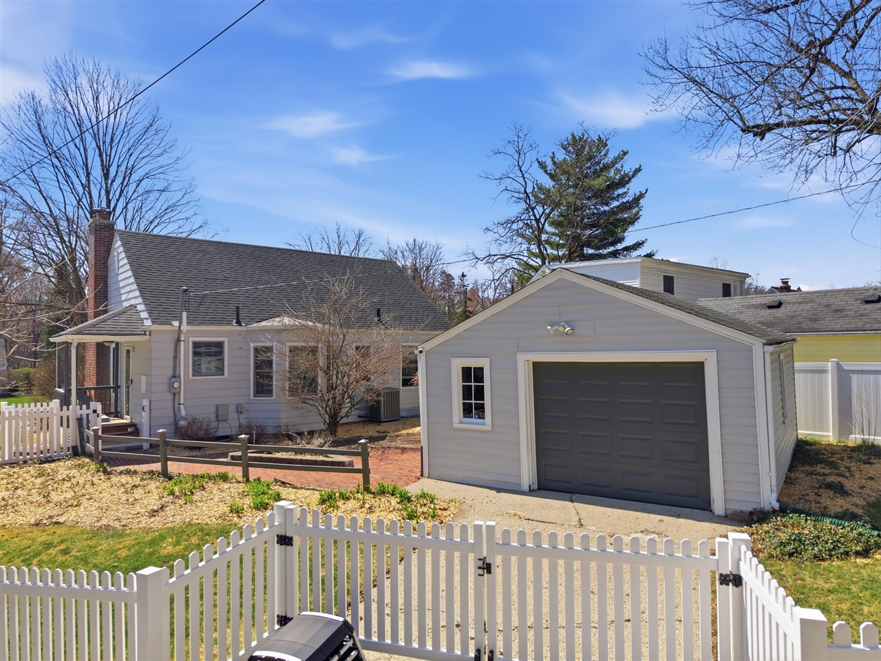 1102 Arborview Boulevard Property Photo 12