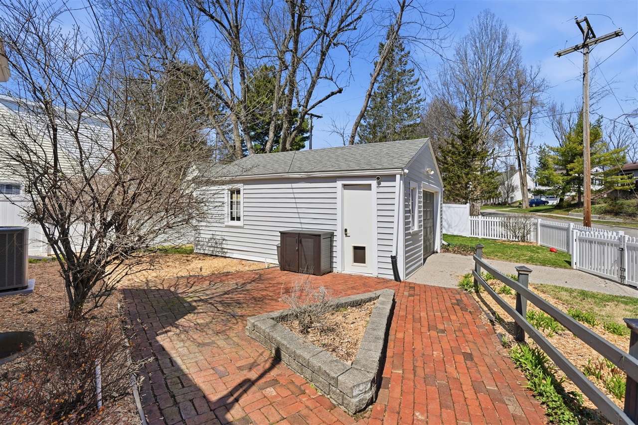 1102 Arborview Boulevard Property Photo 45