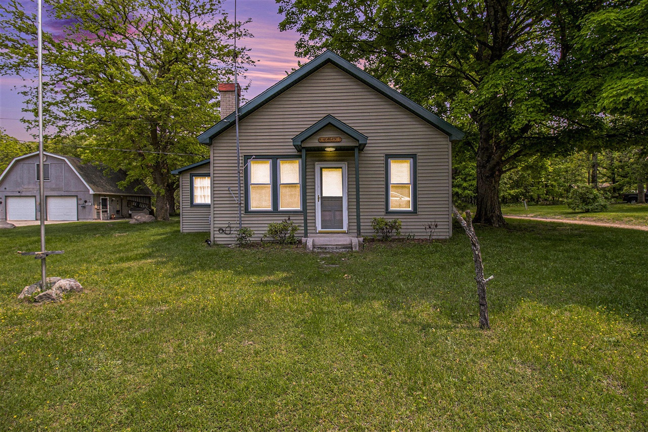 1754 Maggie Street Property Photo 4