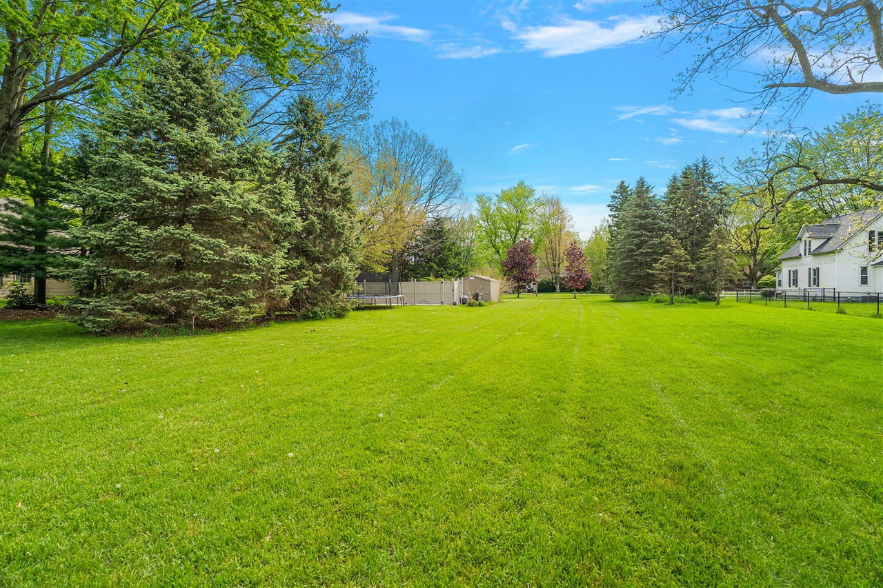 2110 Wooded Way Property Photo 11
