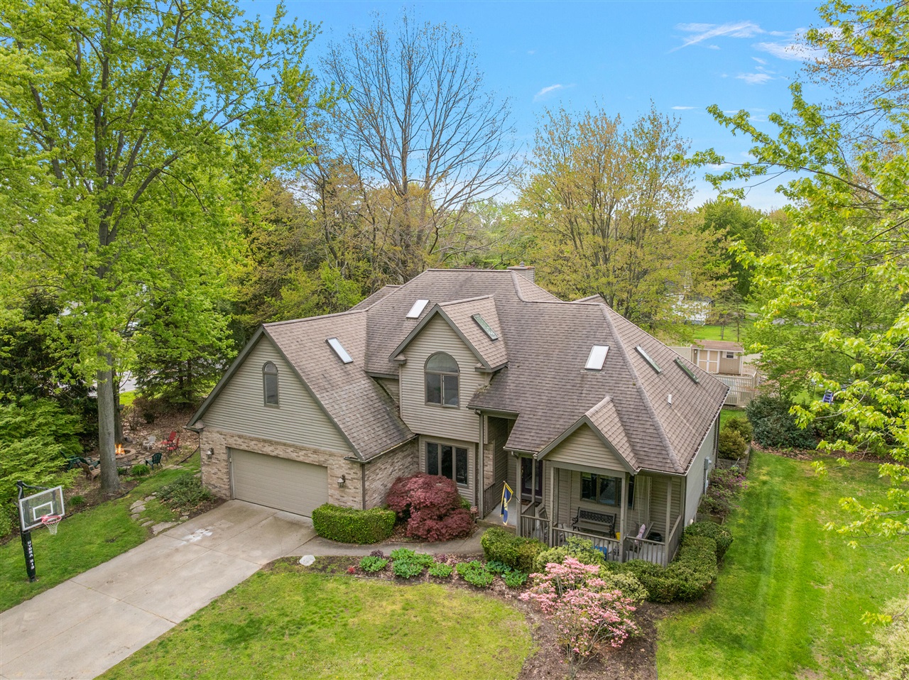 2110 Wooded Way Property Photo 12
