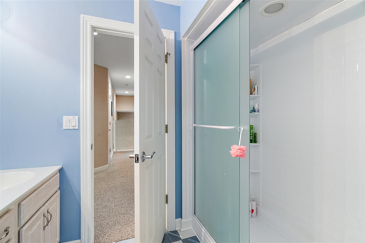 2110 Wooded Way Property Photo 35
