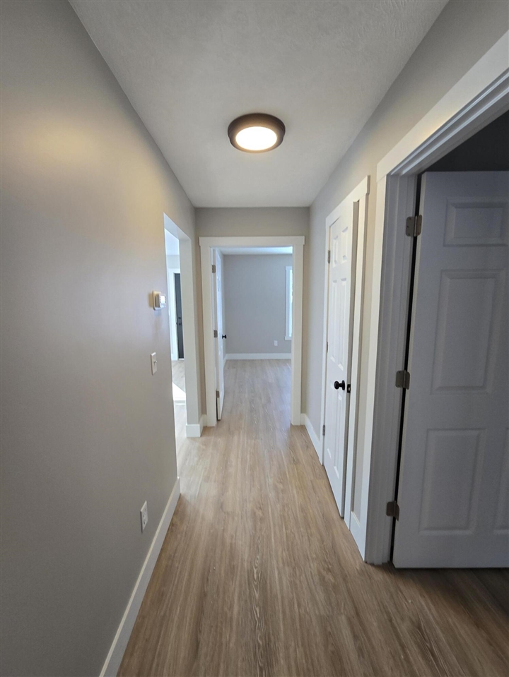 517 E State Road Property Photo 13