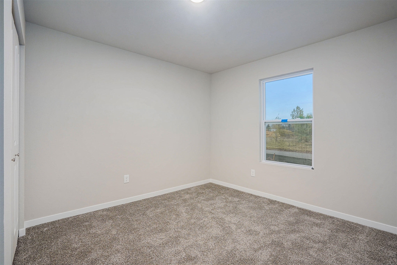 832 Winchester Street Property Photo 16
