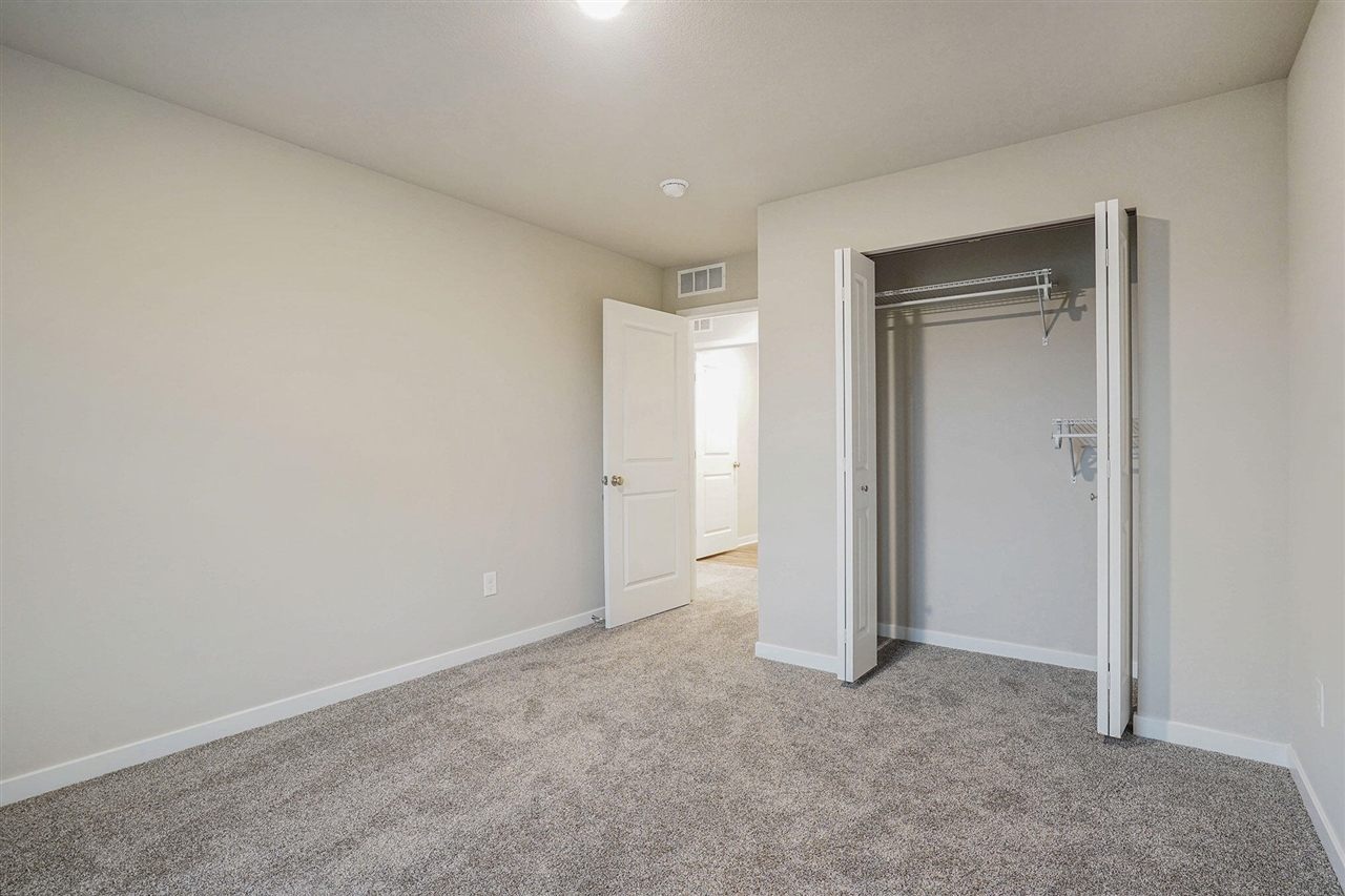 832 Winchester Street Property Photo 19