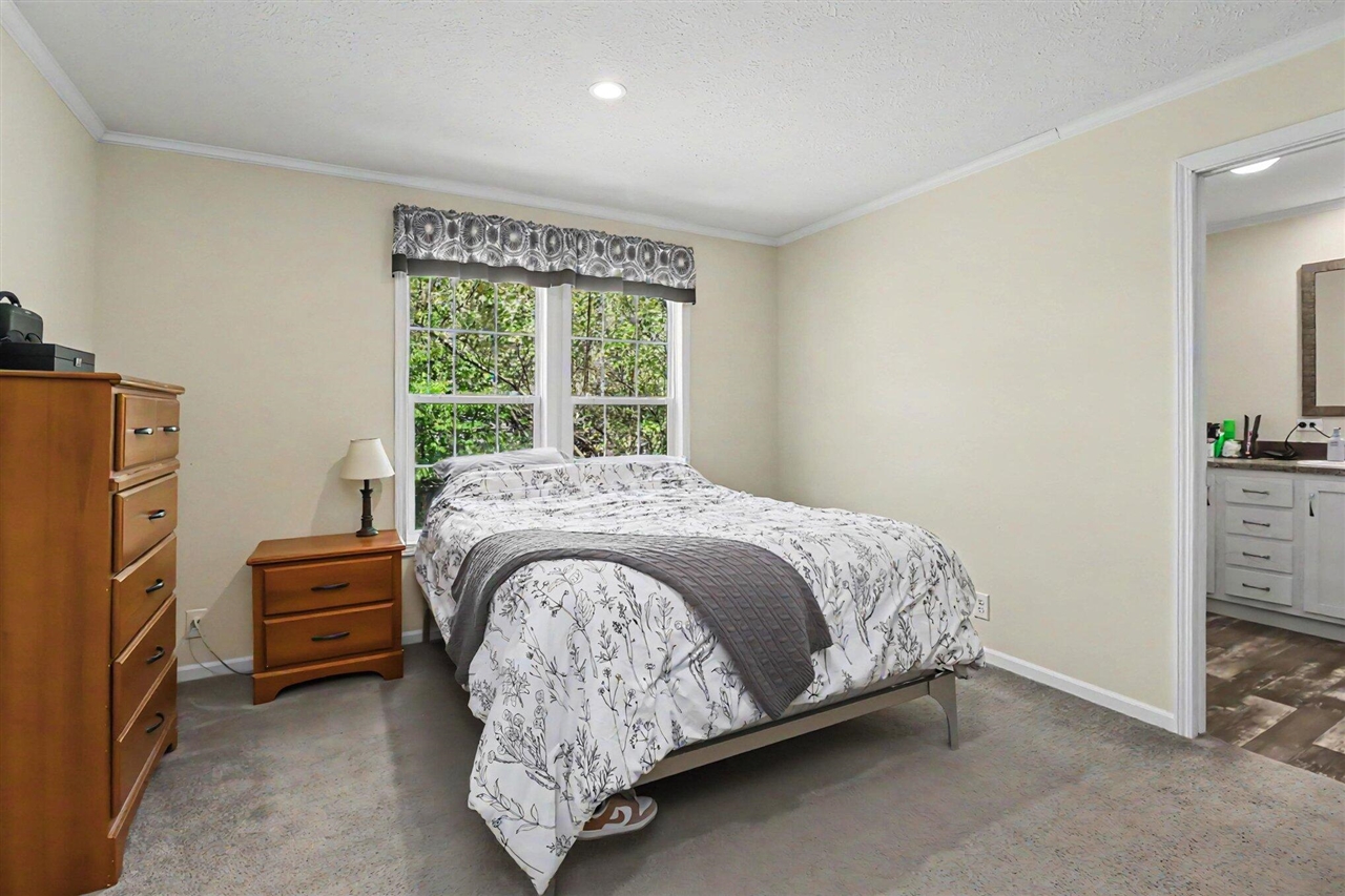 2860 Trepanier Drive Property Photo 11