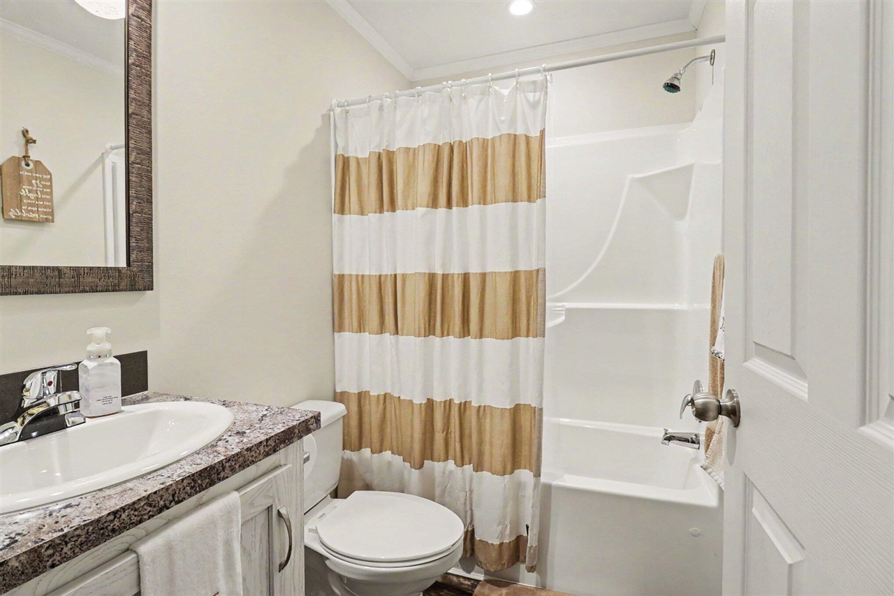 2860 Trepanier Drive Property Photo 19