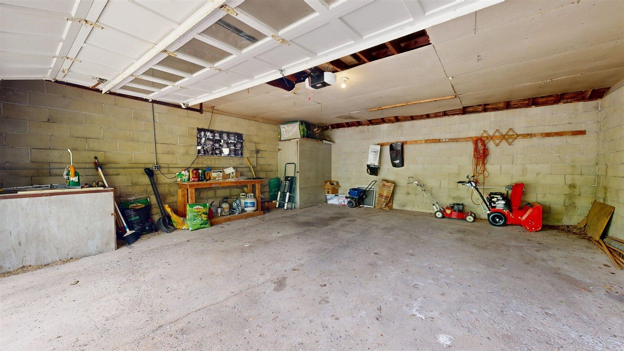 1810 E Stadium Boulevard Property Photo 30