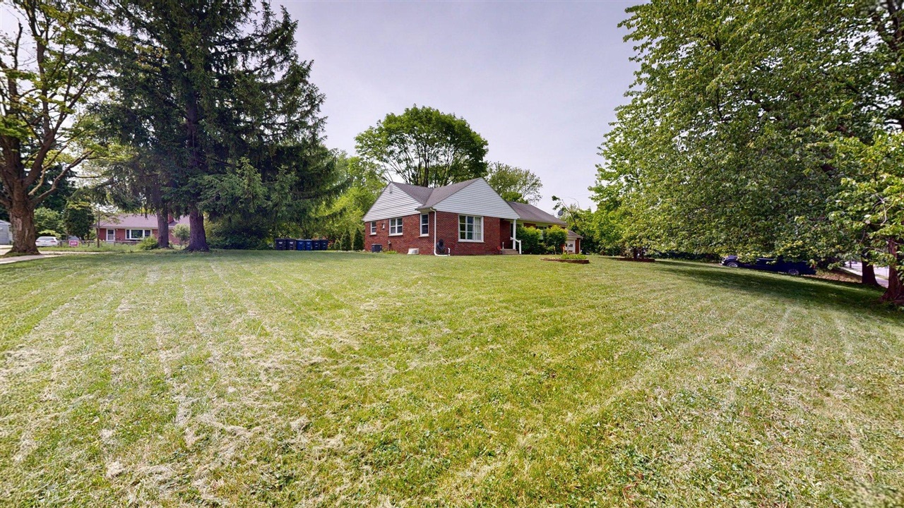 1810 E Stadium Boulevard Property Photo 33