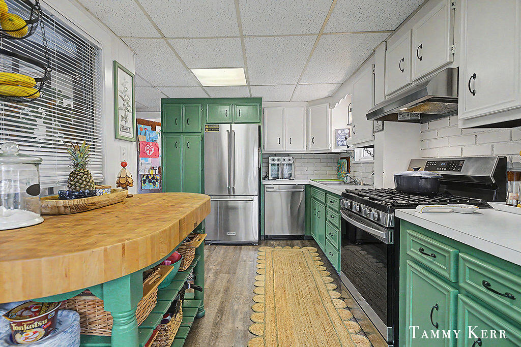 1159 S Shore Drive Property Photo 13