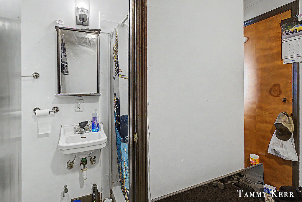 1159 S Shore Drive Property Photo 68