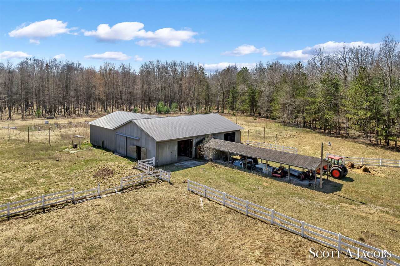 1125 Chaput Drive Property Photo 31