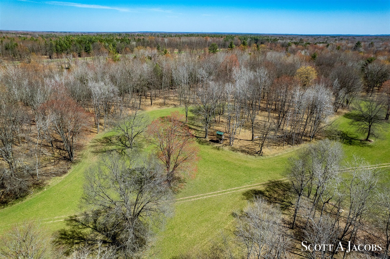 1125 Chaput Drive Property Photo 40