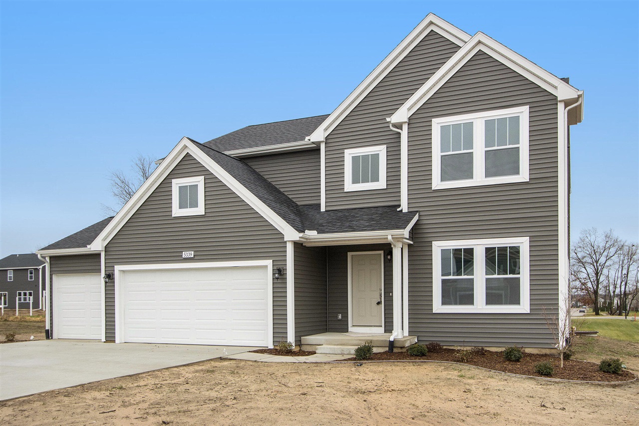 9336 Snow Valley Drive Property Photo 1