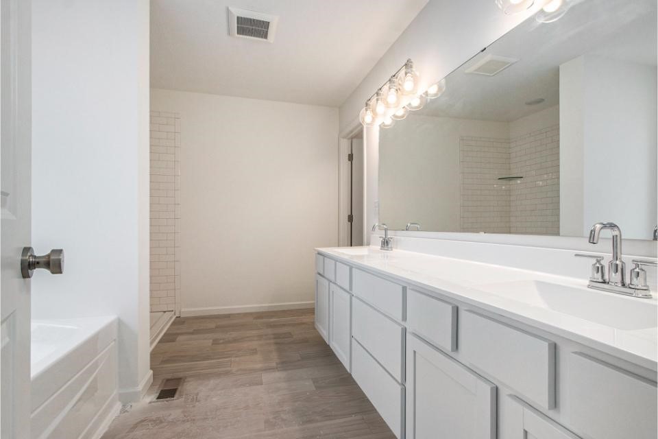 9336 Snow Valley Drive Property Photo 12