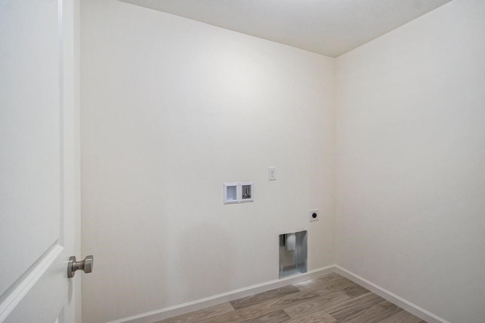 9336 Snow Valley Drive Property Photo 22