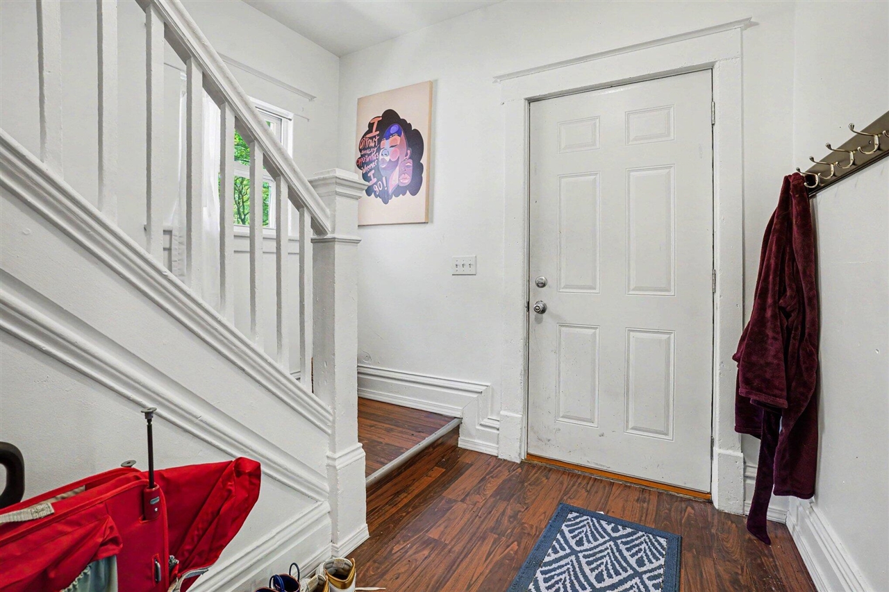 1333 N Rose Street Property Photo 10