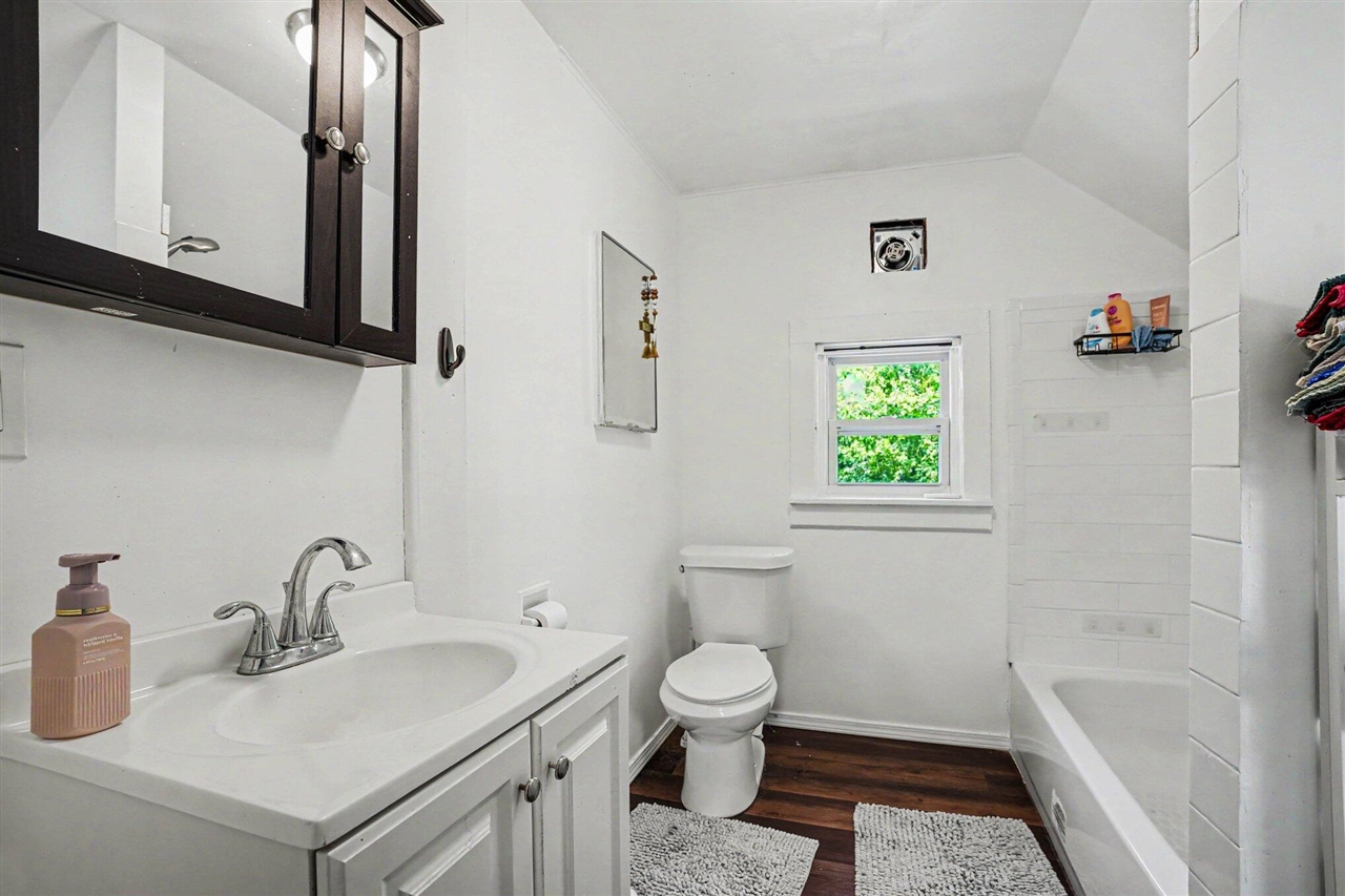 1333 N Rose Street Property Photo 18