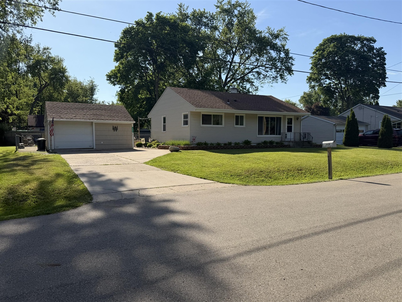 3456 Acacia Boulevard Property Photo 1