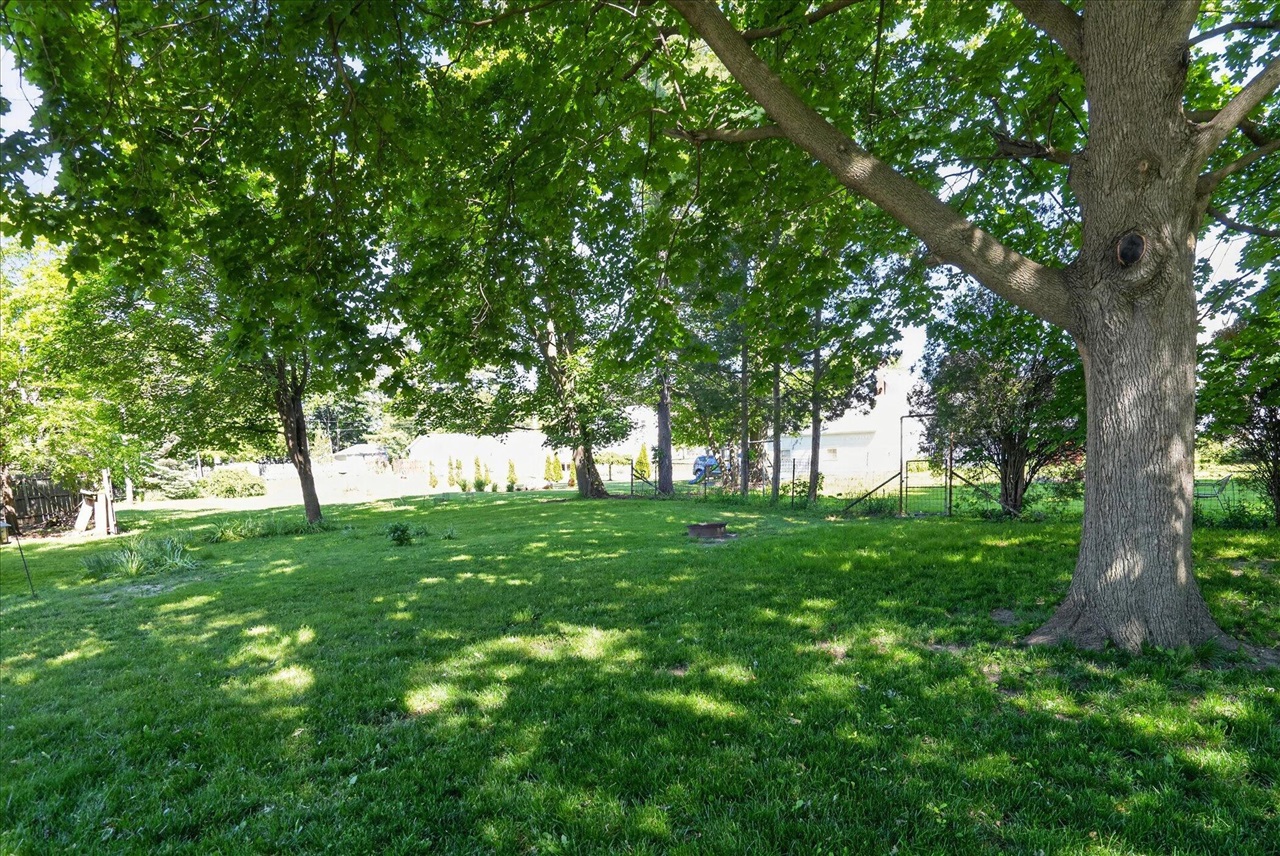 728 W Hanover Street Property Photo 3